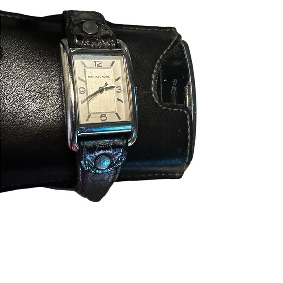 Michael Kors Tank Watch - Unisex.  Grey leather band. - Picture 2 of 6